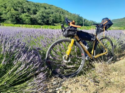 Voyage à vélo : Guide pratique cyclotourisme & bikepacking